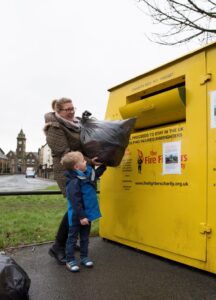 4 Reasons You Should Use a Clothing Bank This Autumn