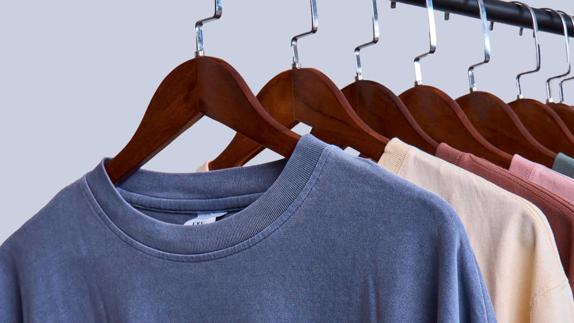 Ban on destruction of unsold clothes and shoes enters into application